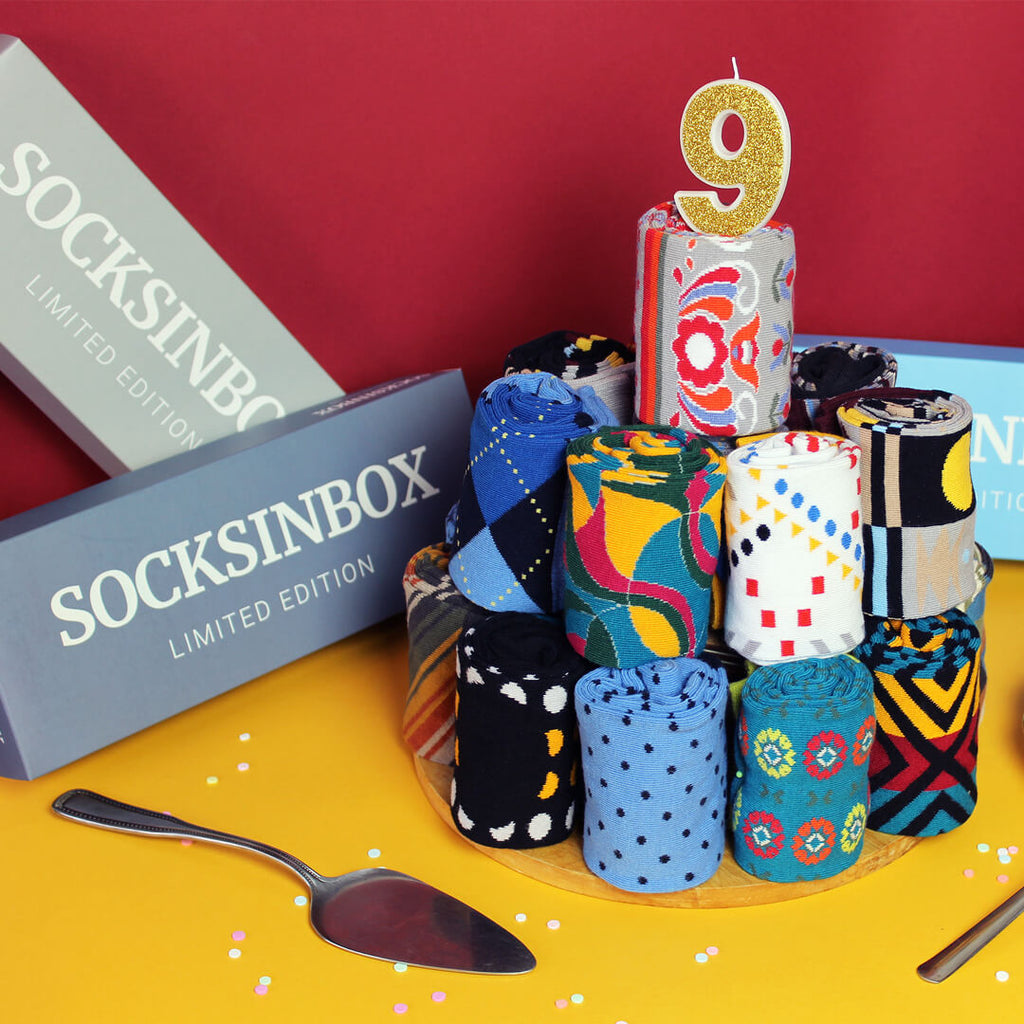 9 let barevných ponožek SocksInBox = 9 dní slev a dárků pro vás